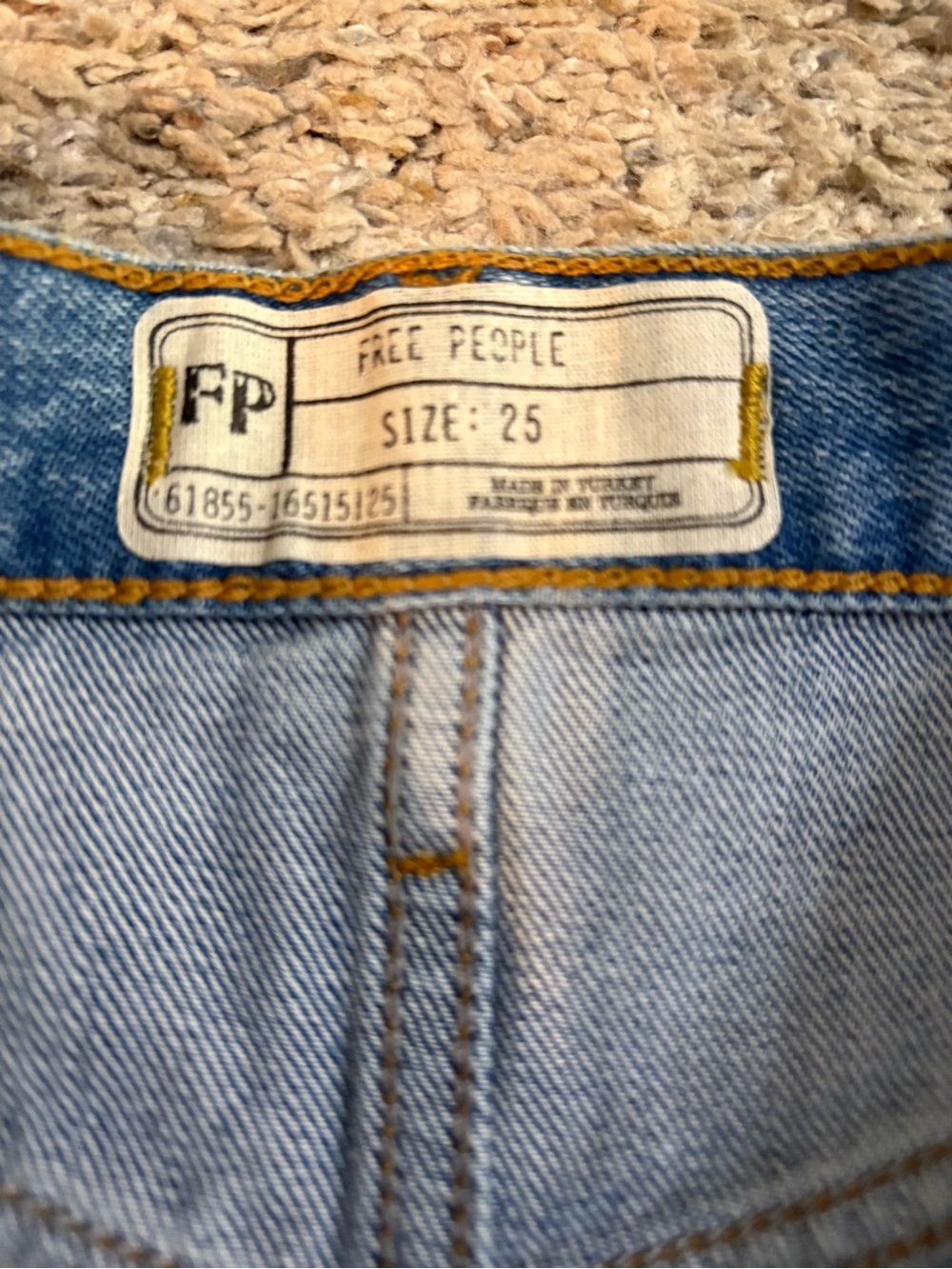 Free People Faded Blue Grommet-Trim Denim Shorts Size 25 NWT - Picture 2 of 11